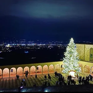 assisi-family-house-assisi.hotels-perugia.com/